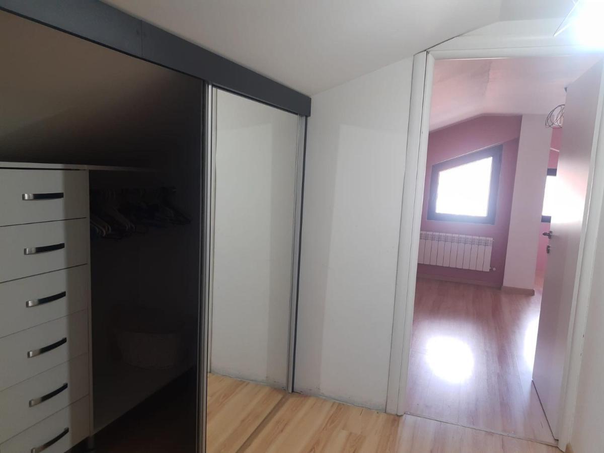 Apartament 3 Camere Râmnicu Vâlcea Kültér fotó