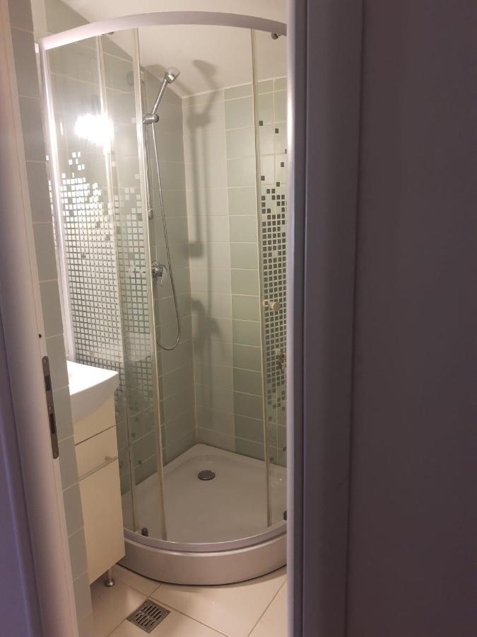 Apartament 3 Camere Râmnicu Vâlcea Kültér fotó
